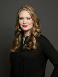 Sarah J. Maas Sarah J. Maas