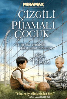 Çizgili Pijamalı Çocuk