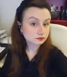 Aşkın Nur Karataş Aşkın Nur Karataş