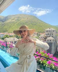 Şule Avlamaz Şule Avlamaz