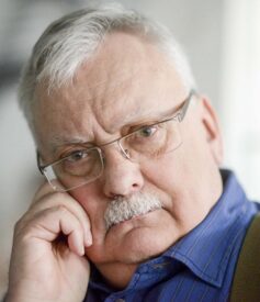 Andrzej Sapkowski Andrzej Sapkowski