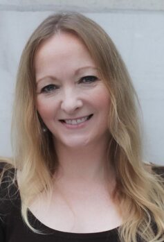 Cara Hunter Cara Hunter