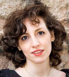 Nihan Kaya Nihan Kaya